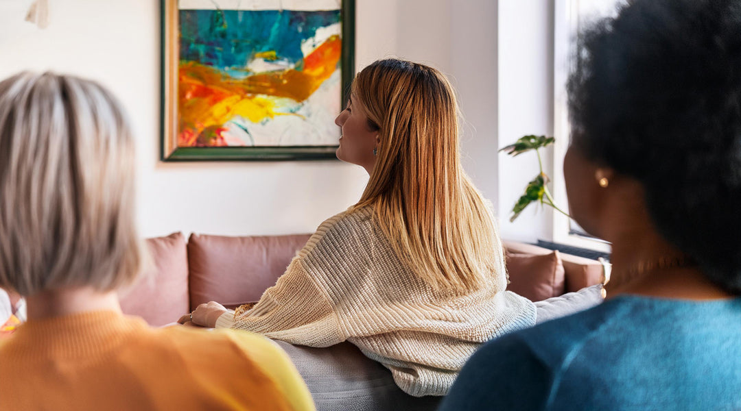 What Are the Benefits of Buying Abstract Paintings?